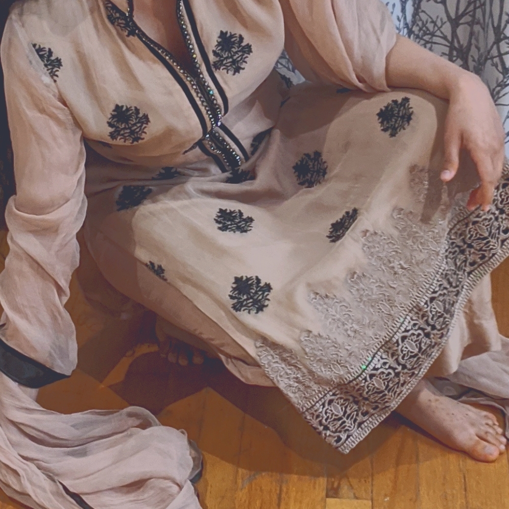 Pakistani Beige and black 3pc suit
